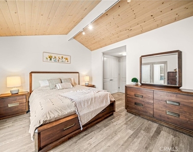 58 Fulton - Photo Thumbnail 22