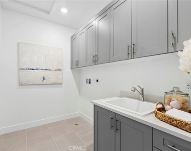 149 Great Park Boulevard - Photo Thumbnail 36