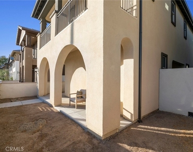 149 Great Park Boulevard - Photo Thumbnail 44