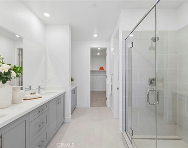 149 Great Park Boulevard - Photo Thumbnail 26