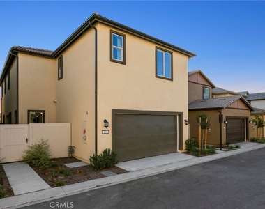149 Great Park Boulevard - Photo Thumbnail 46