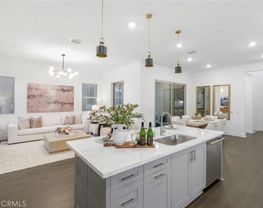 149 Great Park Boulevard - Photo Thumbnail 1