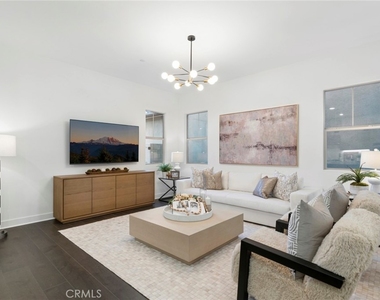 149 Great Park Boulevard - Photo Thumbnail 5