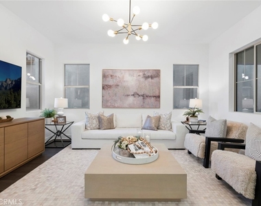 149 Great Park Boulevard - Photo Thumbnail 4