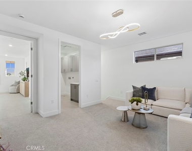 149 Great Park Boulevard - Photo Thumbnail 32
