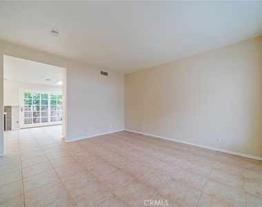 123 Goldenrod - Photo Thumbnail 4