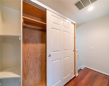 123 Goldenrod - Photo Thumbnail 11