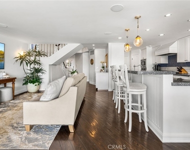 408 38th Street - Photo Thumbnail 9