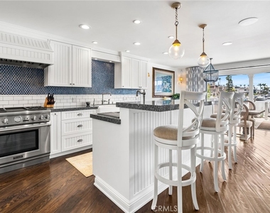 408 38th Street - Photo Thumbnail 6