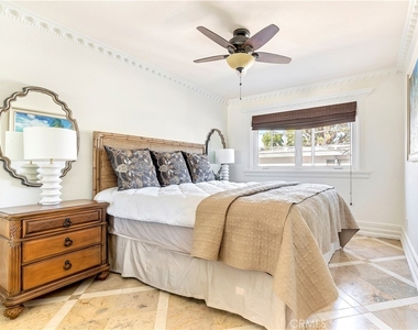 329 Marguerite Avenue - Photo Thumbnail 12