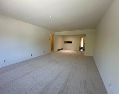 4004 Farm Hill Boulevard - Photo Thumbnail 10