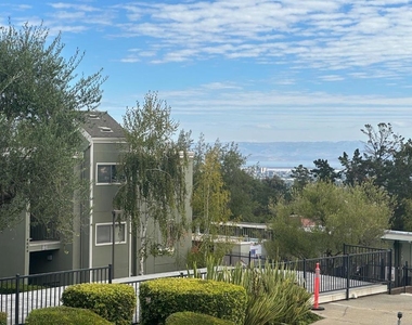 4004 Farm Hill Boulevard - Photo Thumbnail 1