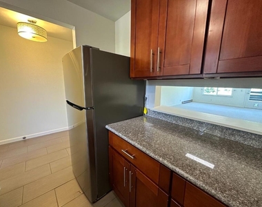 4004 Farm Hill Boulevard - Photo Thumbnail 11