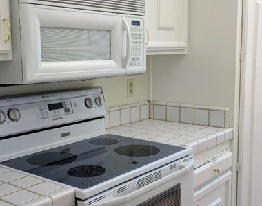 5101 Cribari Place - Photo Thumbnail 5