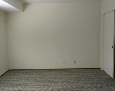 5101 Cribari Place - Photo Thumbnail 10