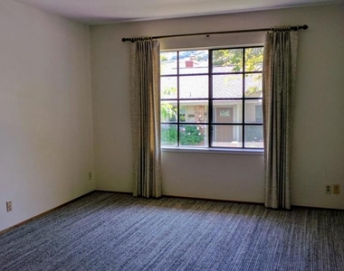 5101 Cribari Place - Photo Thumbnail 13