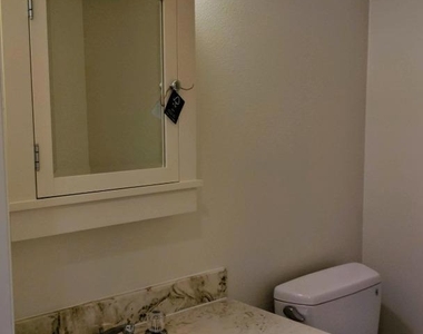 5101 Cribari Place - Photo Thumbnail 15