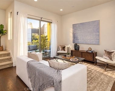 2207 Selig - Photo Thumbnail 8