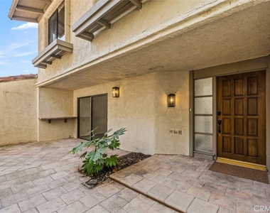 25572 Spinnaker Drive - Photo Thumbnail 3