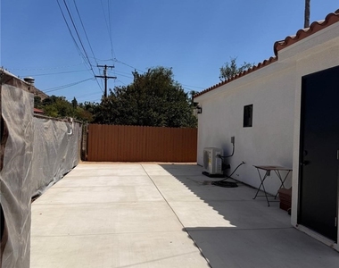 3719 Briscoe - Photo Thumbnail 32