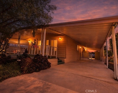282 N La Paloma - Photo Thumbnail 2
