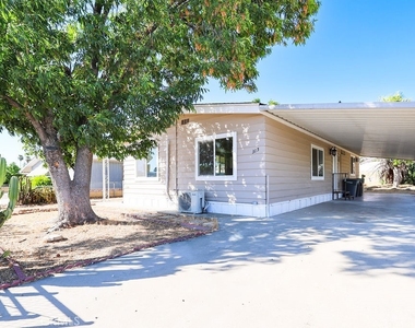 315 North Palomar Avenue - Photo Thumbnail 2