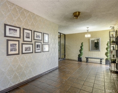 125 W Mountain Street - Photo Thumbnail 27