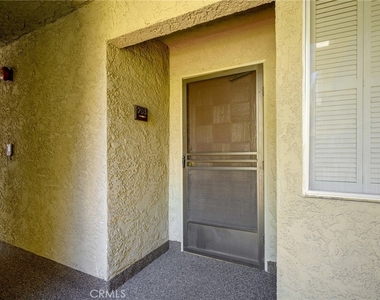 125 W Mountain Street - Photo Thumbnail 2