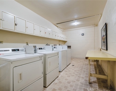125 W Mountain Street - Photo Thumbnail 26