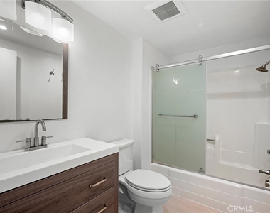 125 W Mountain Street - Photo Thumbnail 22