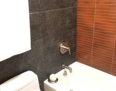 1462 1/2 Silver Lake Boulevard - Photo Thumbnail 18