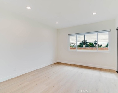 3406 Garden Avenue - Photo Thumbnail 15