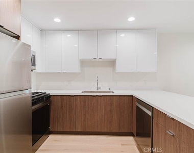 3406 Garden Avenue - Photo Thumbnail 10