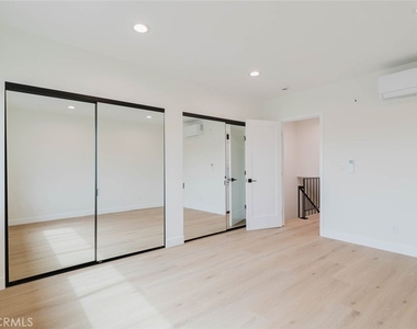 3406 Garden Avenue - Photo Thumbnail 16