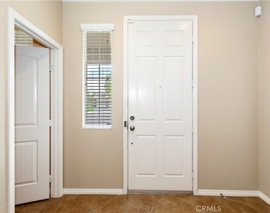6841 Lokai Court - Photo Thumbnail 5
