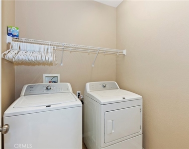 6841 Lokai Court - Photo Thumbnail 28