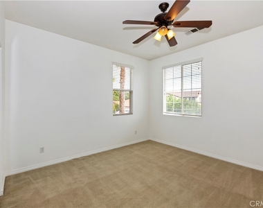 6841 Lokai Court - Photo Thumbnail 21