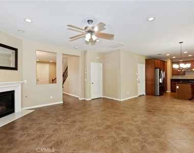 6841 Lokai Court - Photo Thumbnail 12