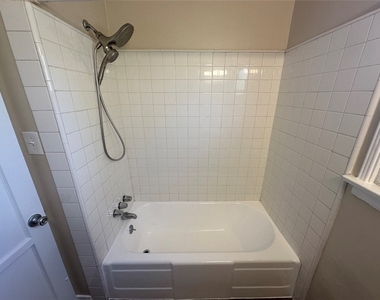901 N San Gabriel Avenue - Photo Thumbnail 10