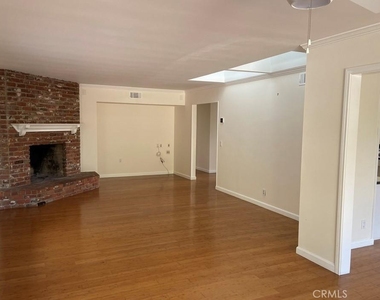 2112 Dover Drive - Photo Thumbnail 43