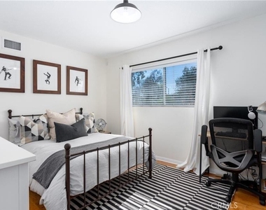 2112 Dover Drive - Photo Thumbnail 24
