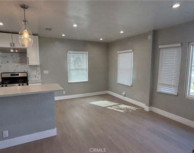 7358 Riverton - Photo Thumbnail 4