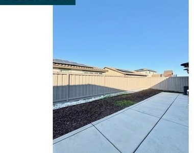 309 Senator St - Photo Thumbnail 15