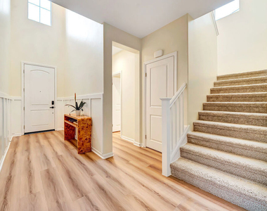 25151 Golden Maple Drive - Photo Thumbnail 4