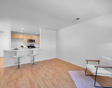 1415 Eudora Court - Photo Thumbnail 9