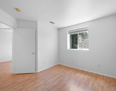 1415 Eudora Court - Photo Thumbnail 12