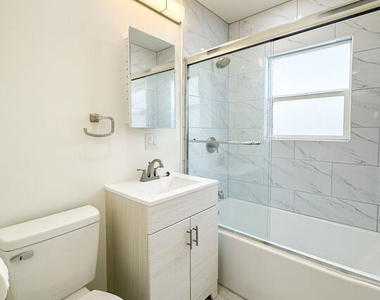 2516 Lucerne Avenue - Photo Thumbnail 17