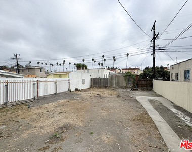 2516 Lucerne Avenue - Photo Thumbnail 10