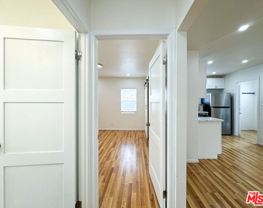 2516 Lucerne Avenue - Photo Thumbnail 11