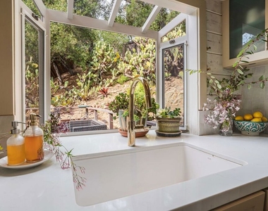 21330 Encina Road - Photo Thumbnail 4